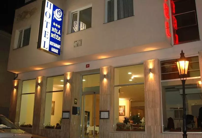 酒店 Bila Ruze