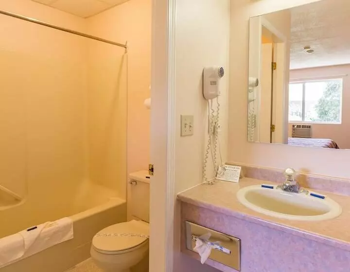 בית מלון כפרי Bon Voyage Inn