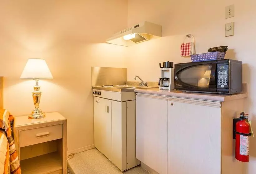 בית מלון כפרי Bon Voyage Inn