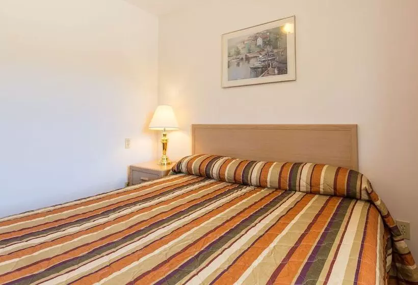 בית מלון כפרי Bon Voyage Inn