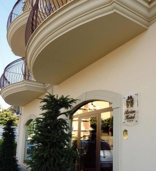 فندق Bram