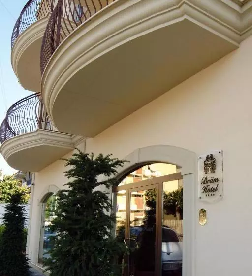 فندق Bram