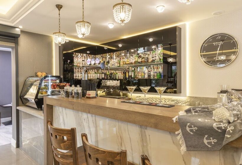 酒店 Bursztyn   Bernstein Spa & Wellness