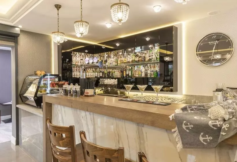 Отель Bursztyn Bernstein Spa & Wellness