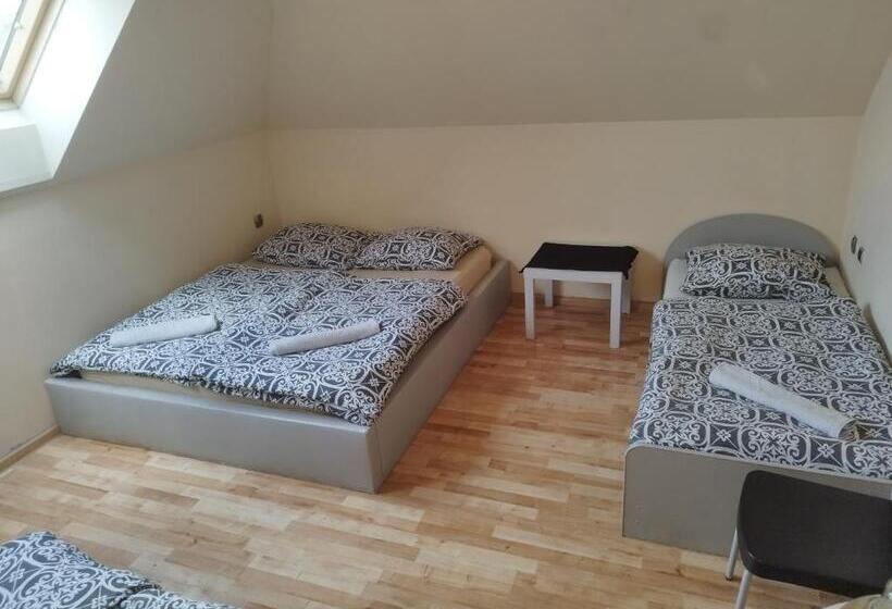 فندق Ceramika Bolesławiec   Pensjonat