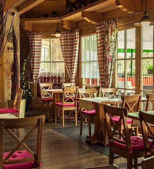 Отель Chochołowy Dwór