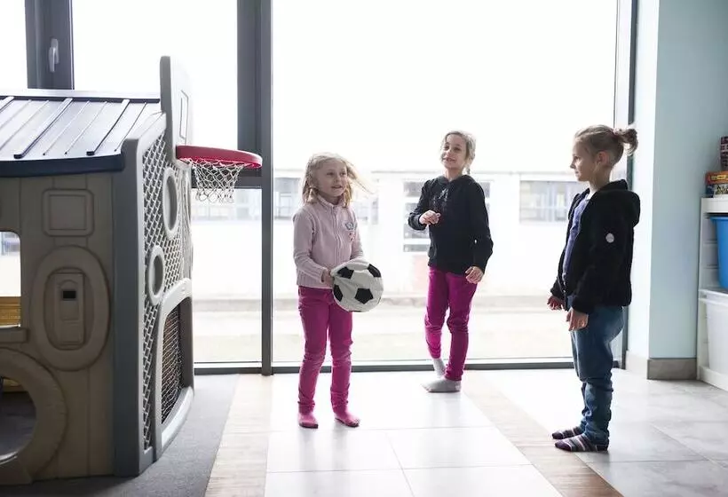 호텔 Europa Starachowice