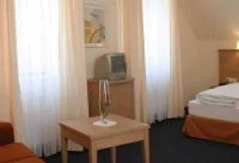 酒店 Gästehaus Zum Lamm