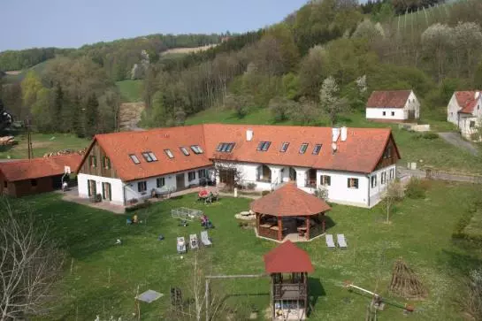 Отель Kürbishof Gartner