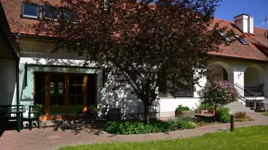 Отель Kürbishof Gartner