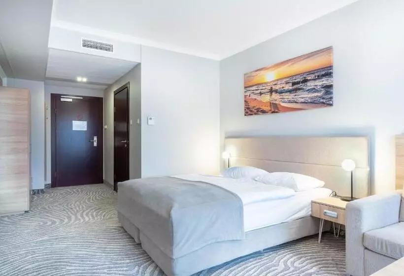 בית מלון כפרי Leda Spa   Adults Only