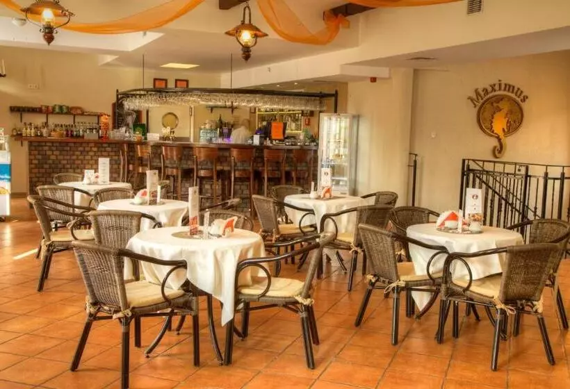 בית מלון כפרי Maximus Spa