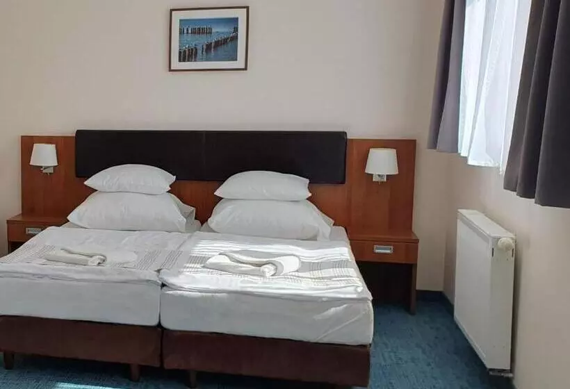 בית מלון כפרי Maximus Spa