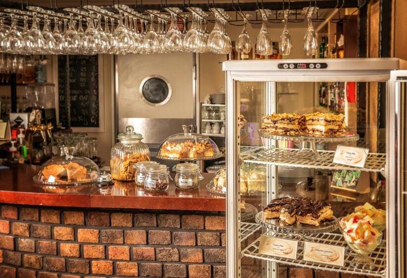 בית מלון כפרי Maximus Spa