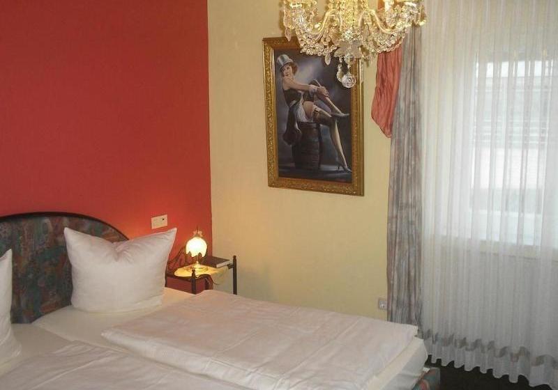 فندق Nassauer Hof