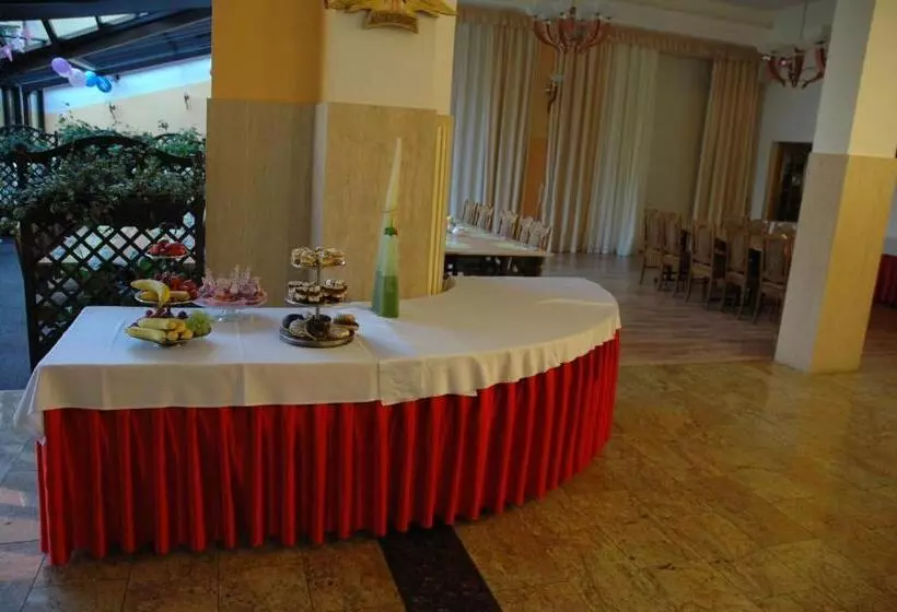 فندق Okulski Grand Rozewie