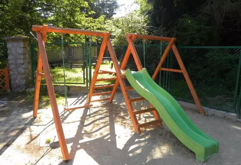 فندق Okulski Grand Rozewie