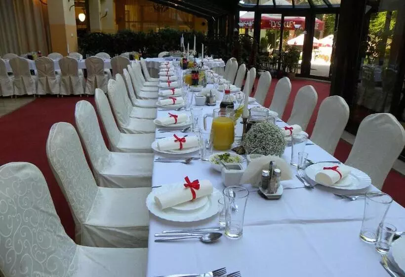 فندق Okulski Grand Rozewie