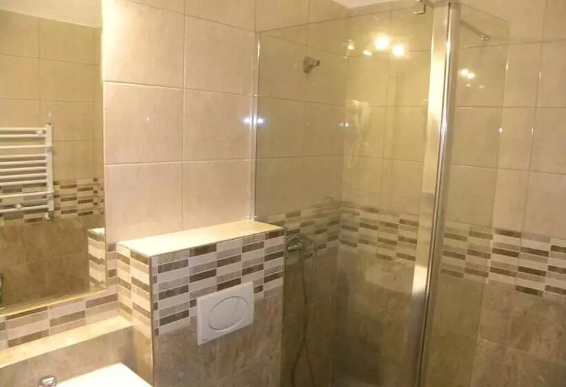 فندق Okulski Grand Rozewie