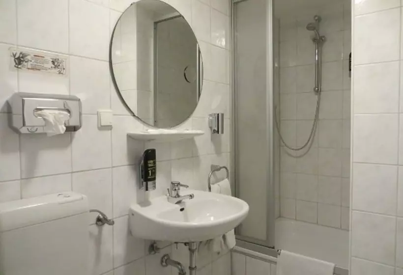 酒店 Ratskeller Gehrden