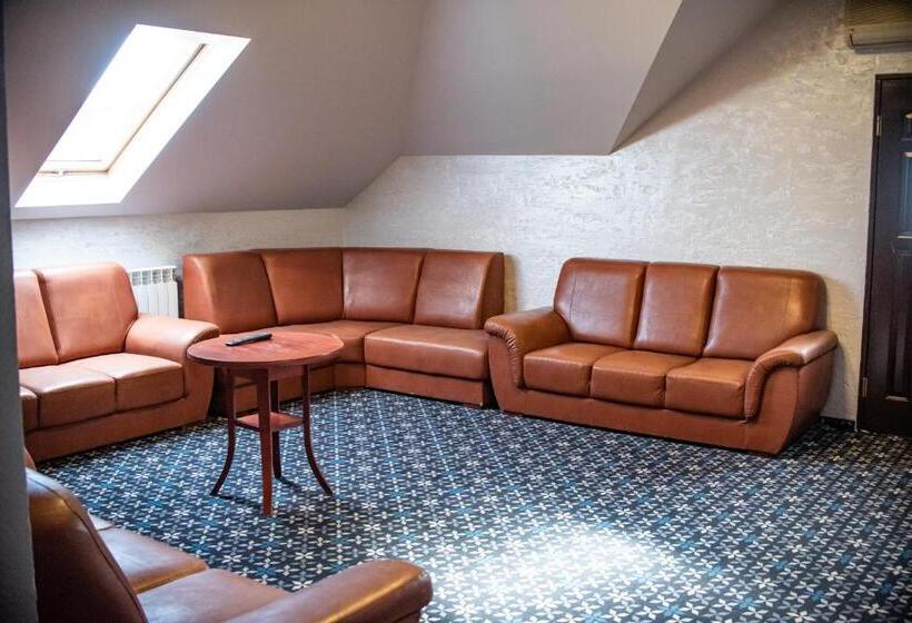 בית מלון כפרי Resort Jura