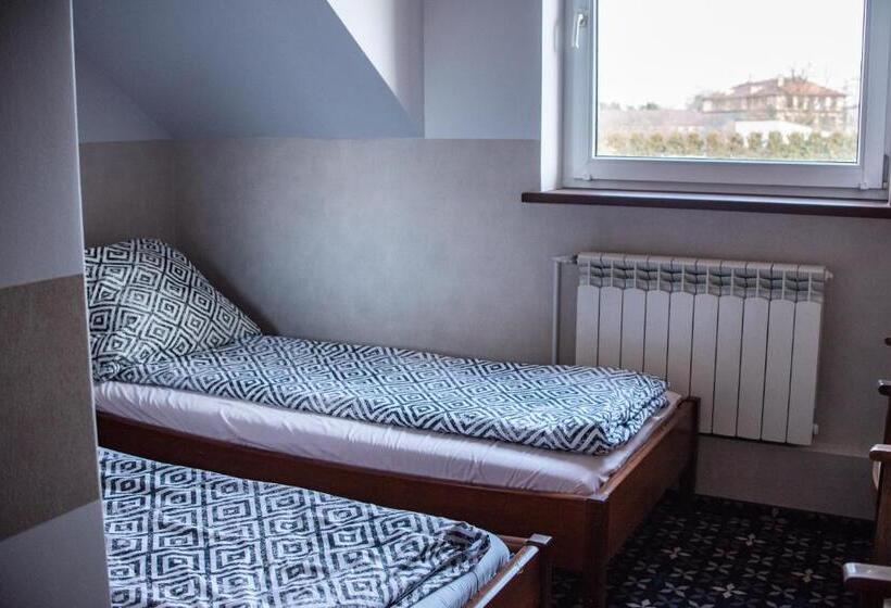 בית מלון כפרי Resort Jura