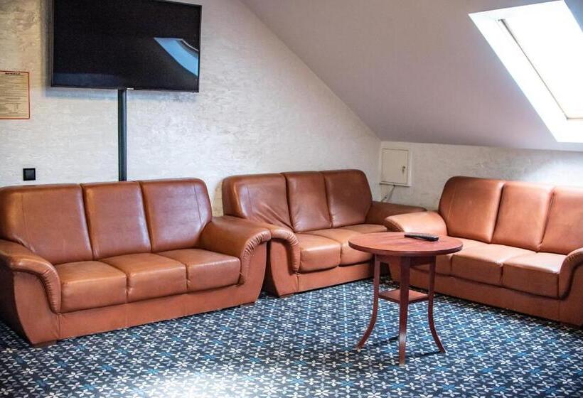 בית מלון כפרי Resort Jura