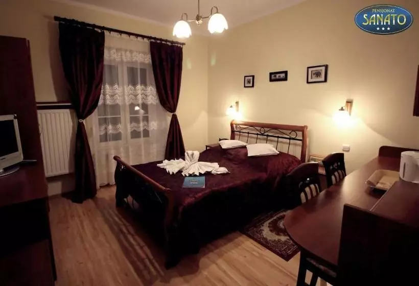 호텔 Pensjonat Sanato