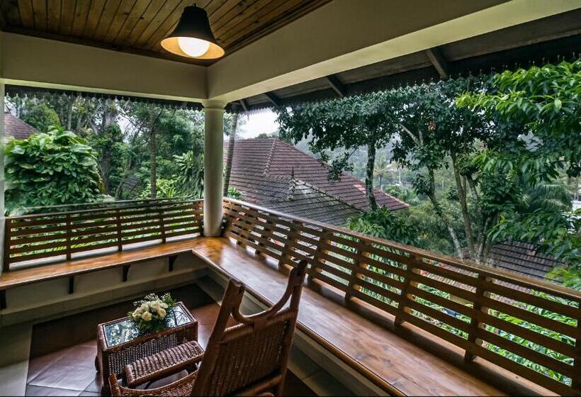 فندق Elephant Court Thekkady