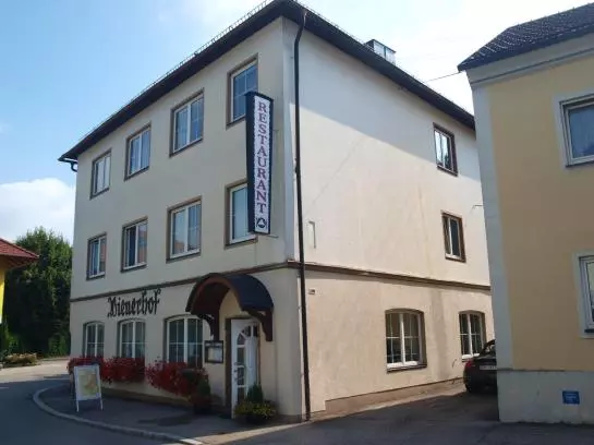 Hotelli Wiener Hof