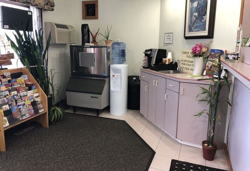 Отель Wilbraham Inn