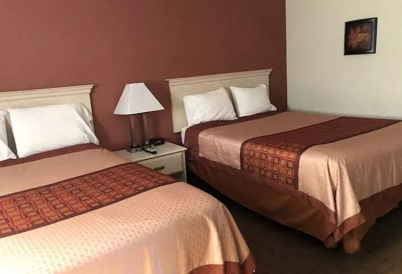 Отель Wilbraham Inn