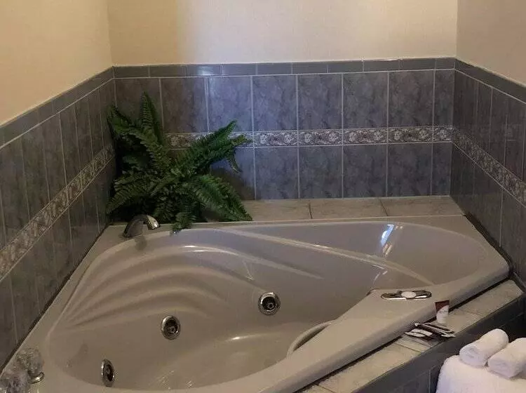 Отель Wilbraham Inn