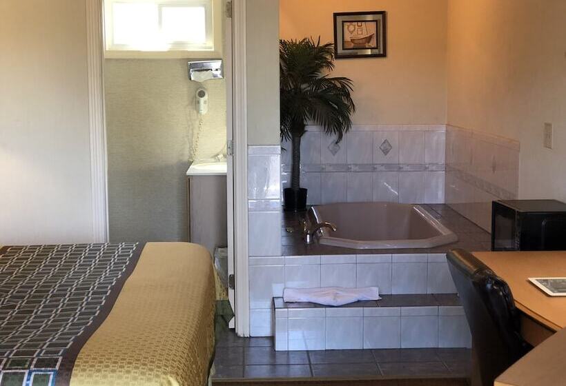 Отель Wilbraham Inn