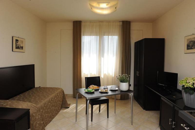 Myres Hotel Residence