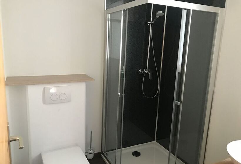 Pensão Gasthof Zum Waldstein