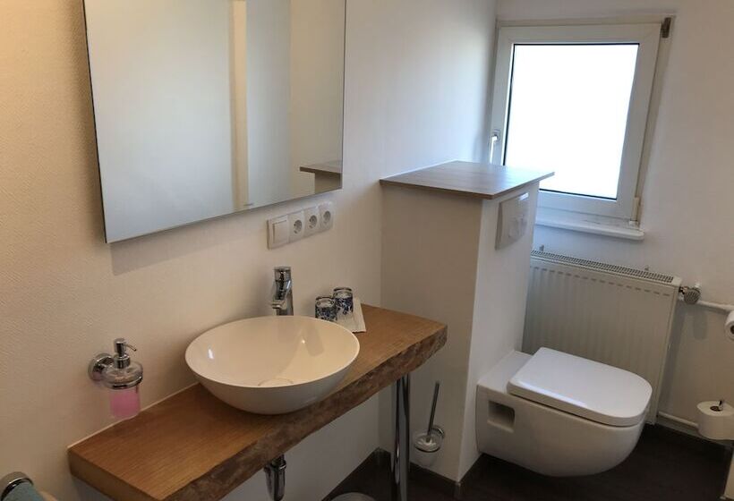 Pensão Gasthof Zum Waldstein