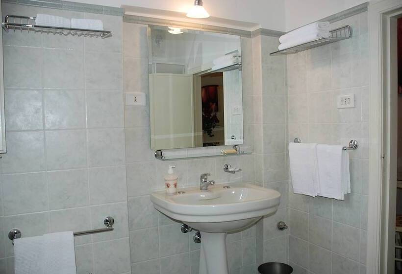 مبيت وإفطار Villarancia Luxury B B Suite