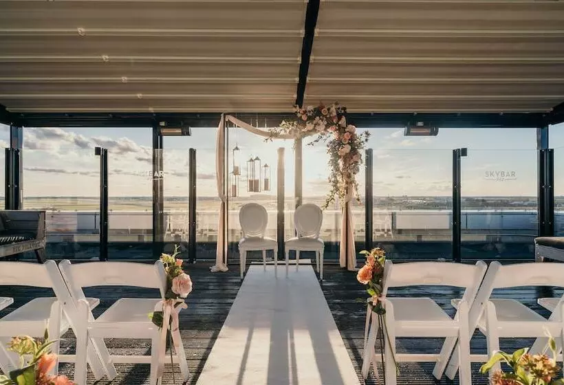 Corendon Apartments Amsterdam Schiphol Airport