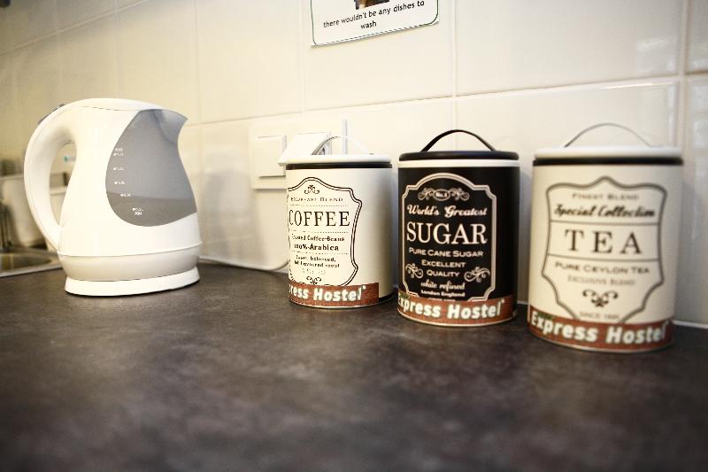 ホテル City Express Hostel