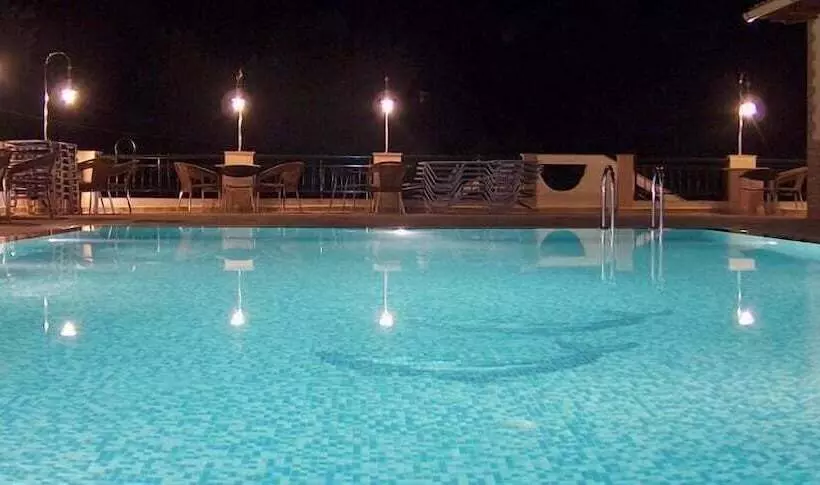 Hotelli Olympia Paxos Apartment