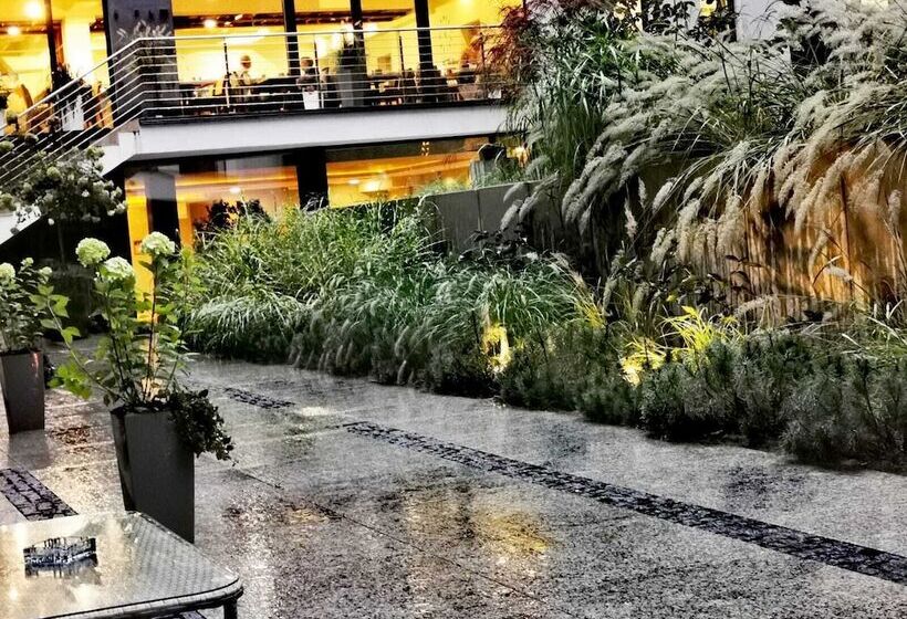 בית מלון כפרי West Baltic Resort Wellness & Spa