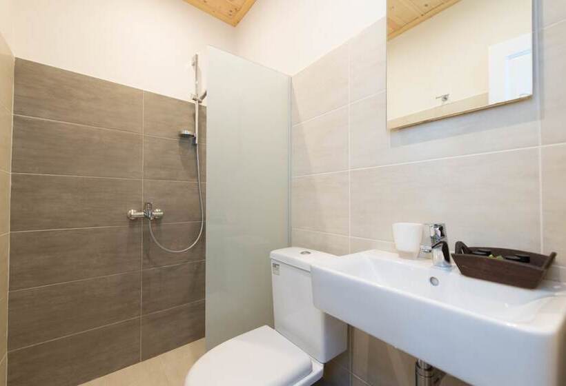 Aerides Boutique Rooms