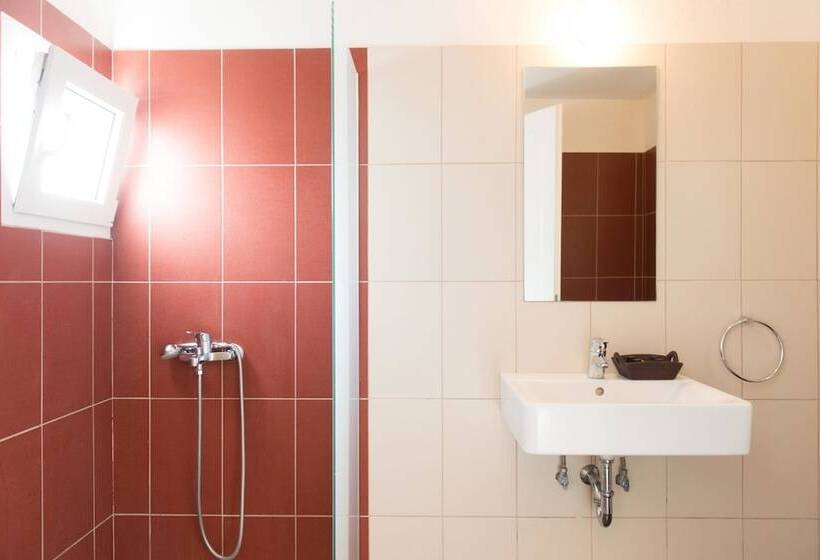 Aerides Boutique Rooms