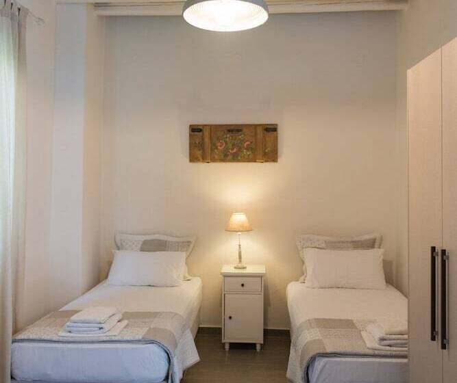 Aerides Boutique Rooms