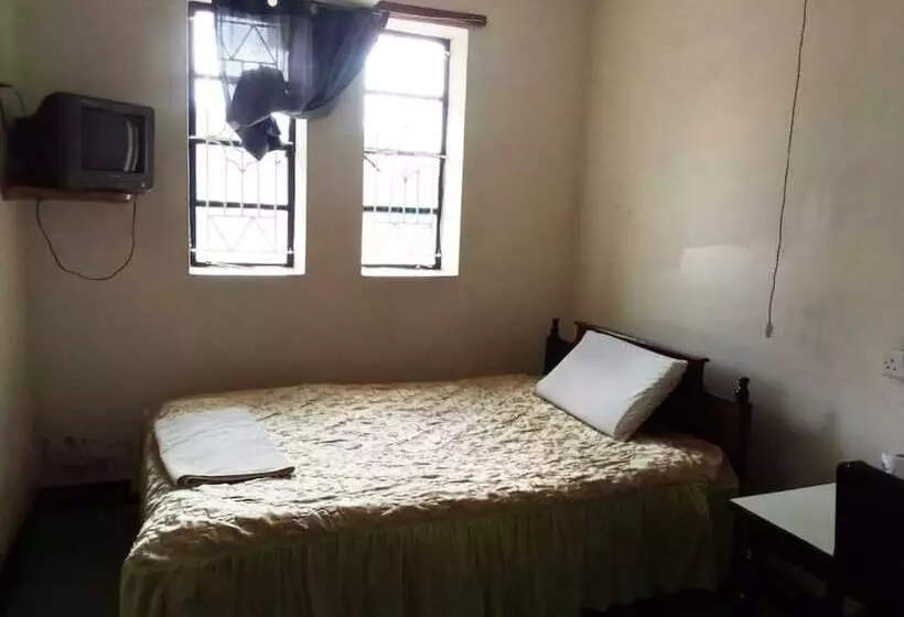 تختخواب و صبحانه Manguo Lodge