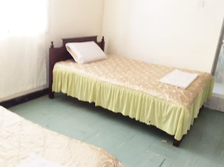 تختخواب و صبحانه Manguo Lodge