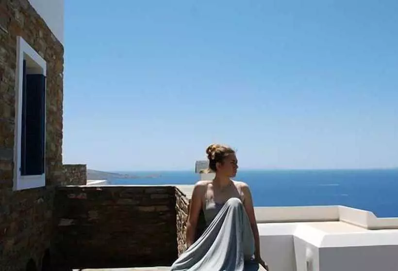 Hotelli Andros Prive Suites