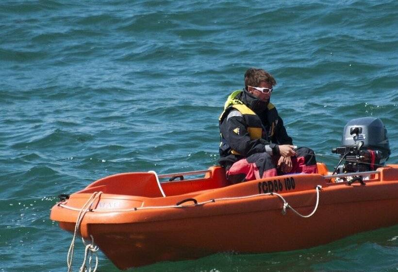 Отель Chateau De Janville