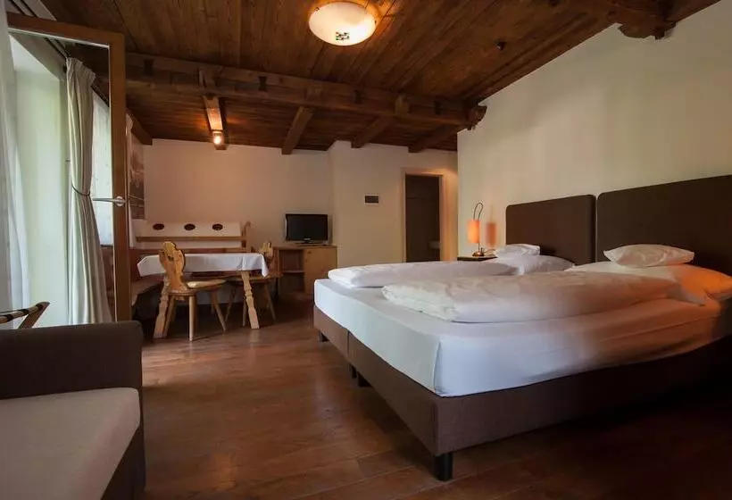 ホテル Eggentaler